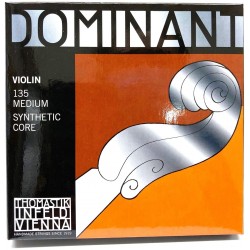 THOMASTIK DOMINANT 135 4/4 -  Komplet strun do skrzypiec rozmiar 4/4  z syntetycznym rdzeniem